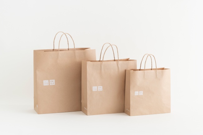 UNIQLO Recycle Paper Bag 1