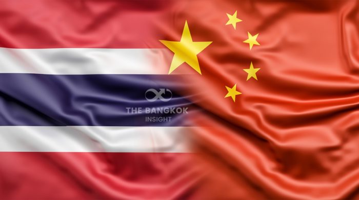 ธงชาติไทยจีน11
