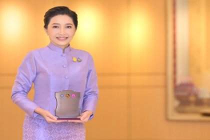 รูปข่าว ‘ขัตติยา’ ซีอีโอกสิกรไทย รับรางวัล ‘สตรีไทยดีเด่น’