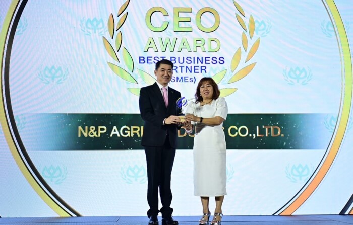 Partner3 CEO Award 0